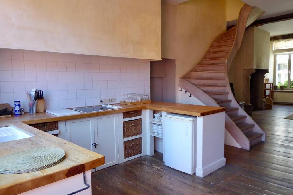Appartement Spacious Duplex + Terrace In Ghent. Top Location! Gent
